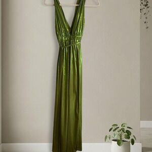 Sincerely Jules green metallic maxi dress Size M